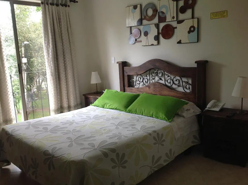 בוגוטה Hotel Castellana Inn