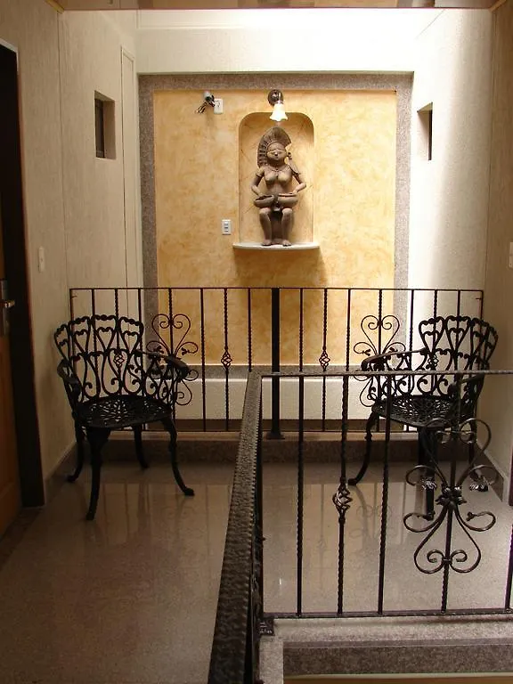 בוגוטה Hotel Castellana Inn 3*,